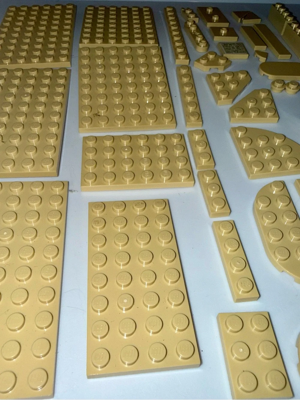 Lego tan blocks